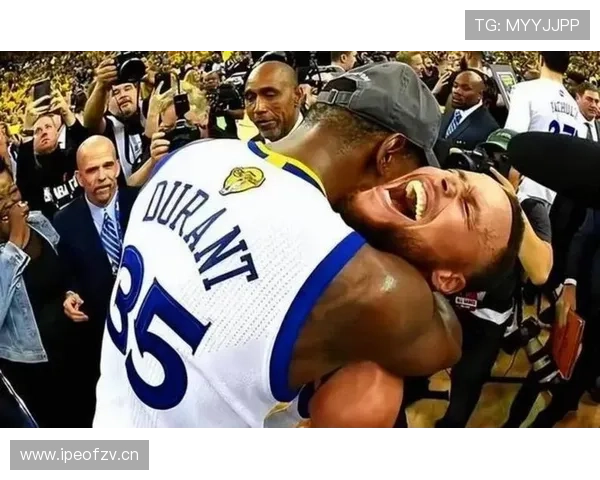 杜兰特单打终结效率胜过库里拉开关键分差